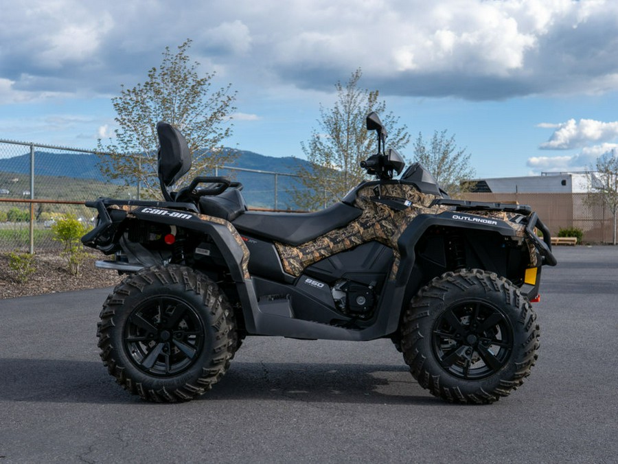 2022 Can-Am™ Outlander™ MAX XT 850