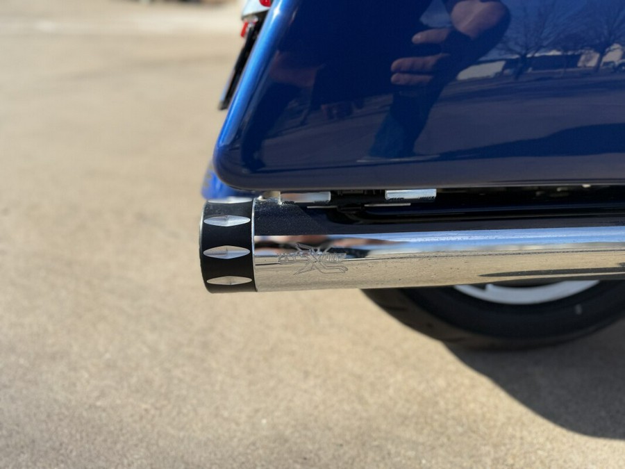 2015 Harley-Davidson® Road Glide® Special Superior Blue