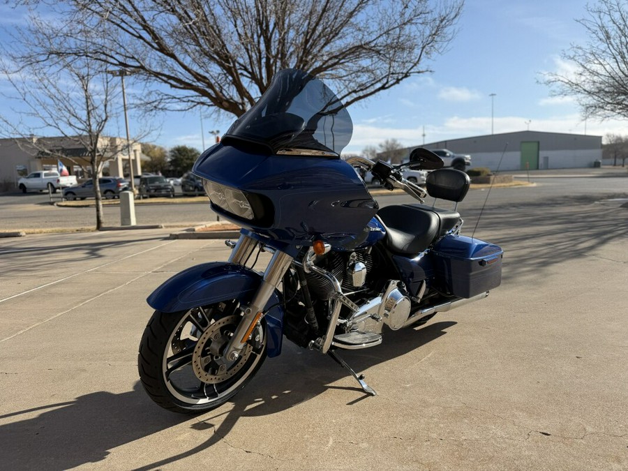 2015 Harley-Davidson® Road Glide® Special Superior Blue