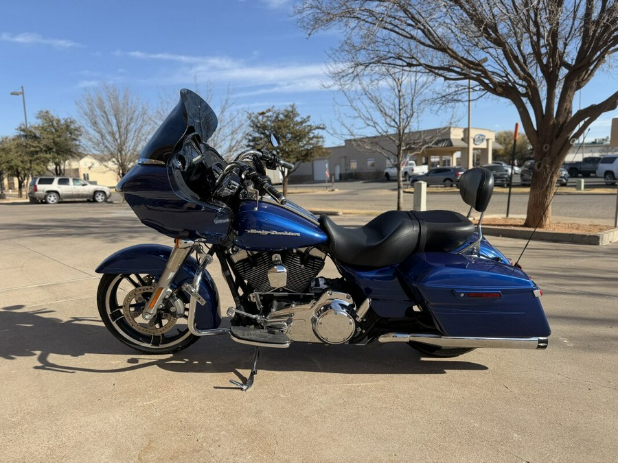 2015 Harley-Davidson® Road Glide® Special Superior Blue
