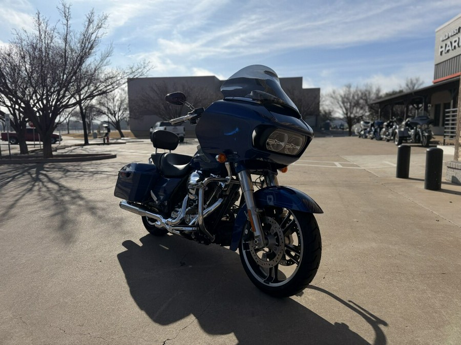 2015 Harley-Davidson® Road Glide® Special Superior Blue