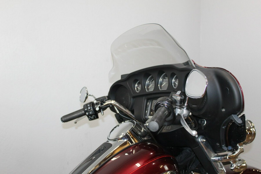 2015 Harley-Davidson® Electra Glide® Ultra Classic® Low Mysterious Red Sunglo