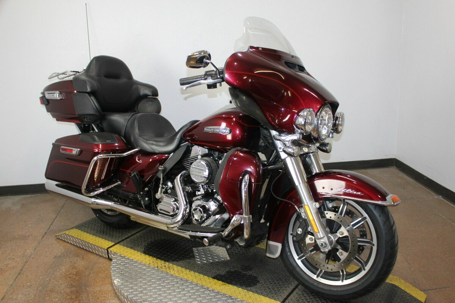 2015 Harley-Davidson® Electra Glide® Ultra Classic® Low Mysterious Red Sunglo