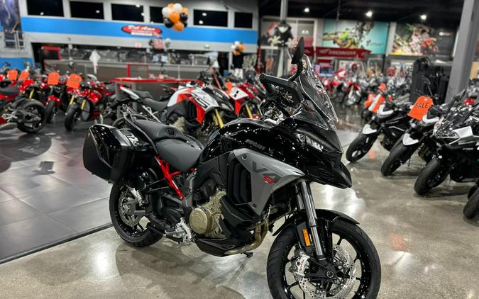 2026 Ducati MULTISTRADA V4 S TRAVEL & RADAR