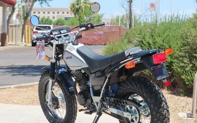 2027 Yamaha TW 200