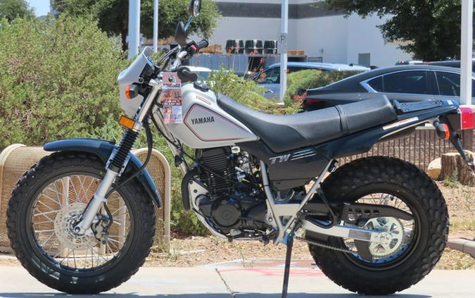 2027 Yamaha TW 200