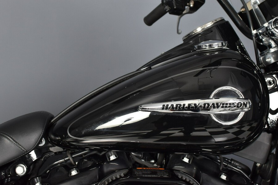 2018 Harley-Davidson Heritage Classic 114