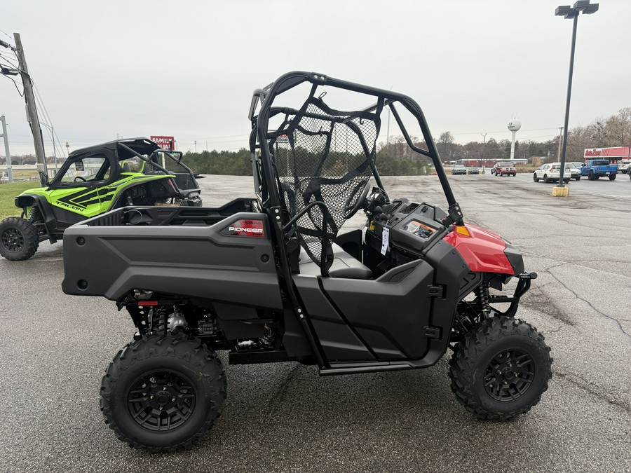 2026 Honda Pioneer 700 Deluxe