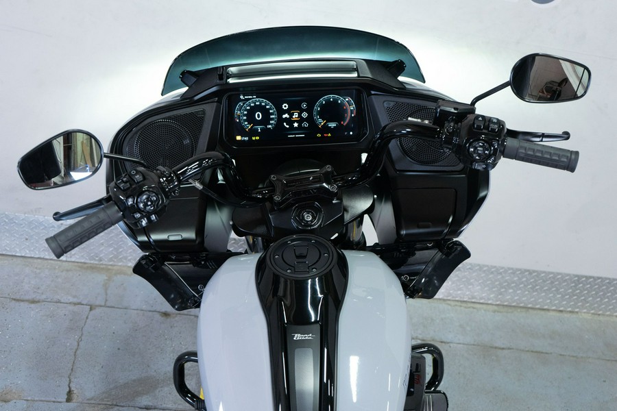 2024 Harley-Davidson Road Glide®