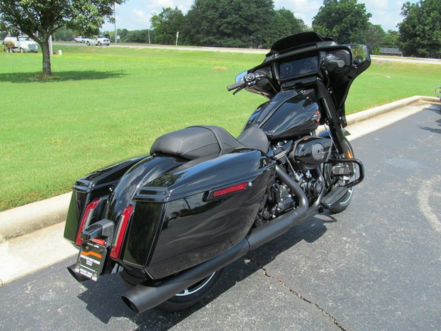 2025 Harley-Davidson FLHX - Street Glide