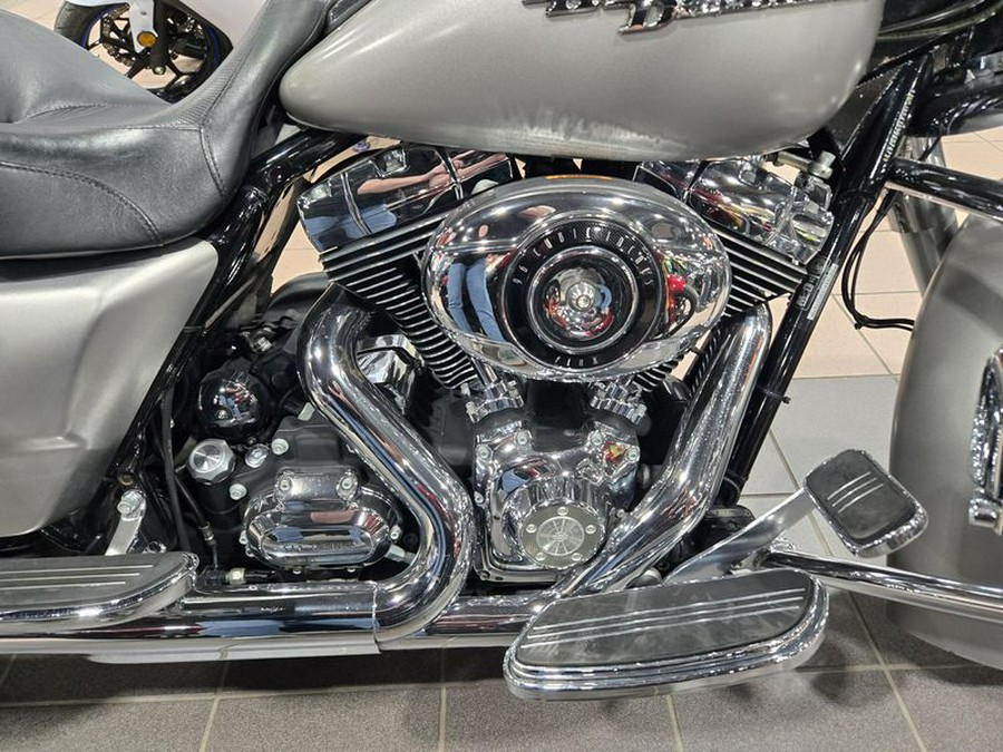 Used 2009 HARLEY STREET GLIDE