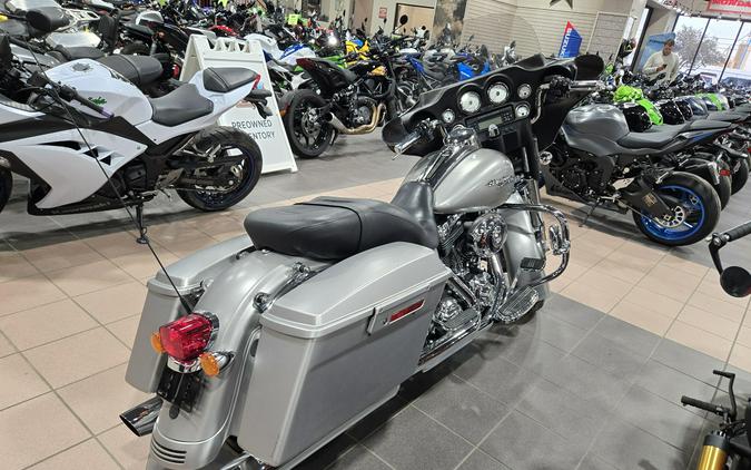 2009 HARLEY STREET GLIDE