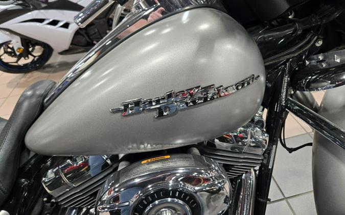 2009 HARLEY STREET GLIDE