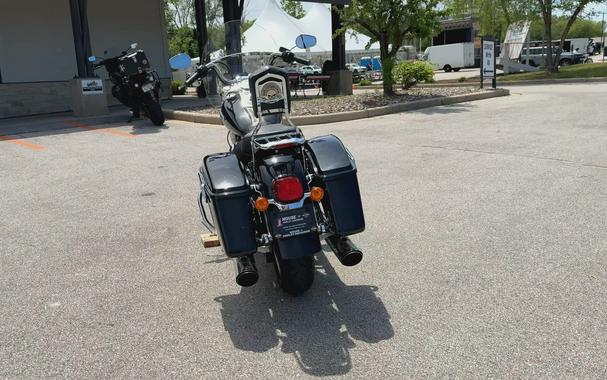 2013 Harley-Davidson® Switchback™ Vivid Black
