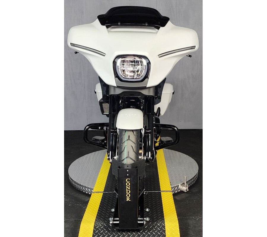 2024 Harley-Davidson Street Glide® FLHX WHITE ONYX PEARL