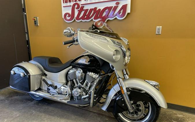 2017 Indian Chieftain Star Silver Over Thunder Black