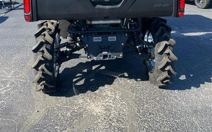 2025 Can-Am Defender MAX DPS HD9