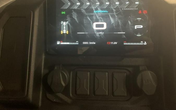 2025 CFMOTO UFORCE U10 Pro