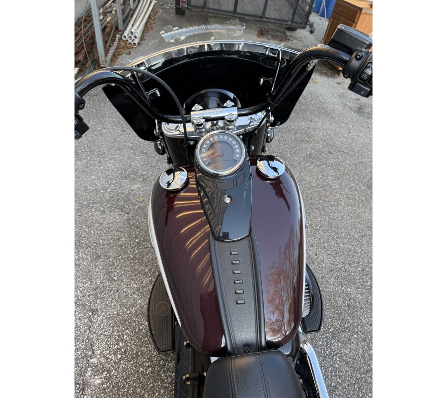 2021 Harley-Davidson® FLHCS Heritage Classic 114
