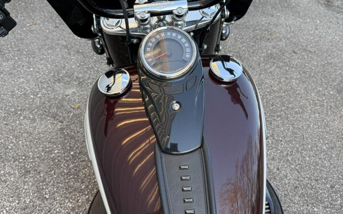 2021 Harley-Davidson® FLHCS Heritage Classic 114