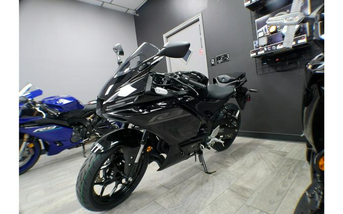 2026 Yamaha YZF-R3 ABS