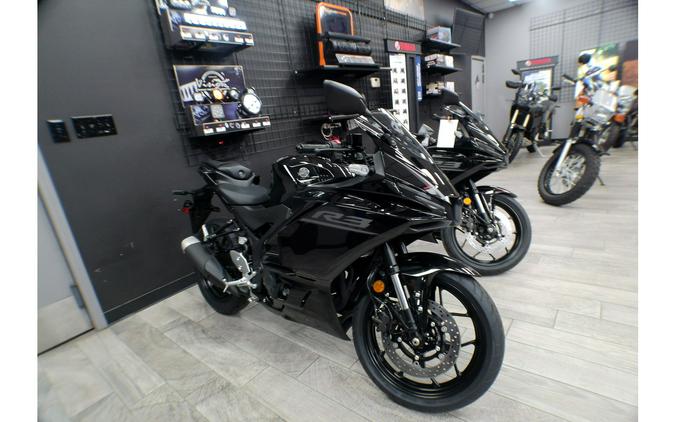 2026 Yamaha YZF-R3 ABS