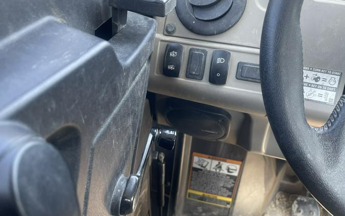 2023 John Deere XUV835R Premium Cab