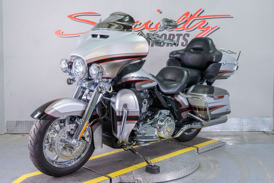 2017 Harley-Davidson CVO™ Limited
