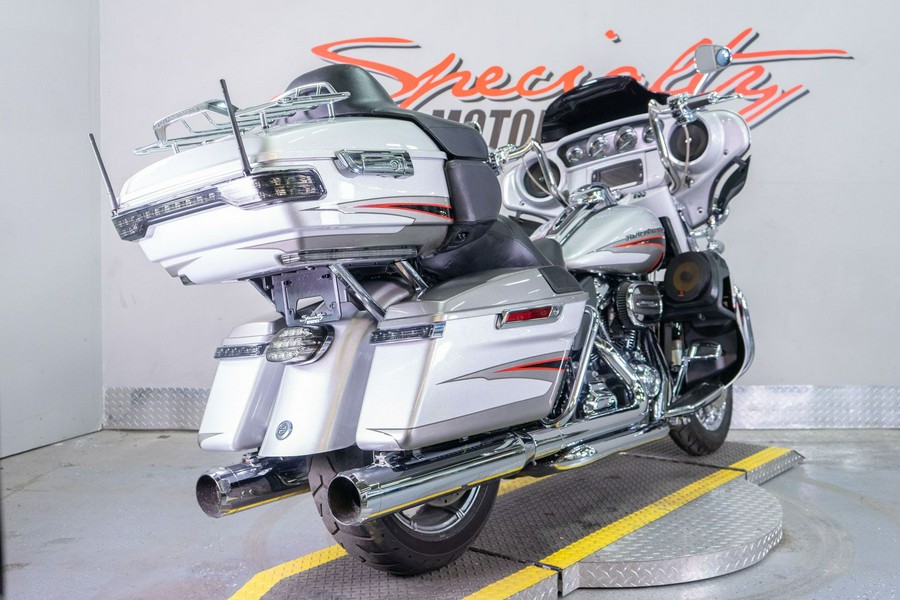 2017 Harley-Davidson CVO™ Limited