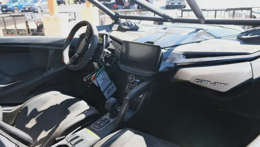 2026 CAN-AM MAVERICK R X RC 999T DCT