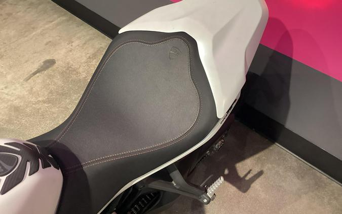 2021 Ducati Supersport S