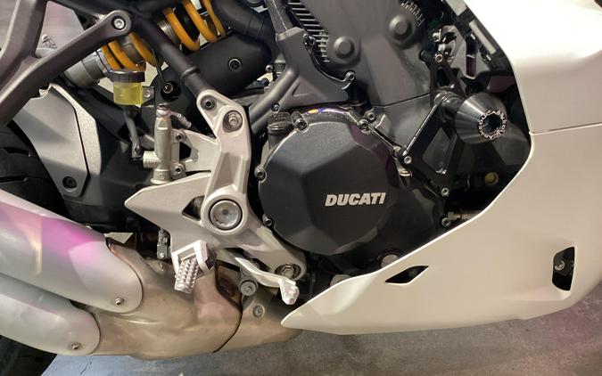 2021 Ducati Supersport S