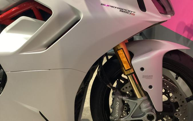 2021 Ducati Supersport S