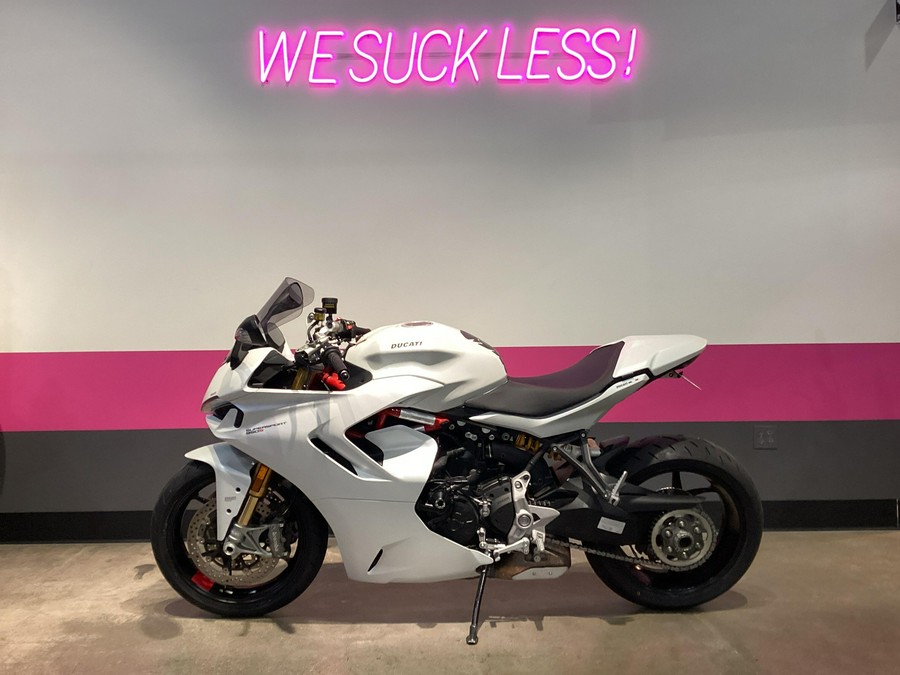 2021 Ducati Supersport S