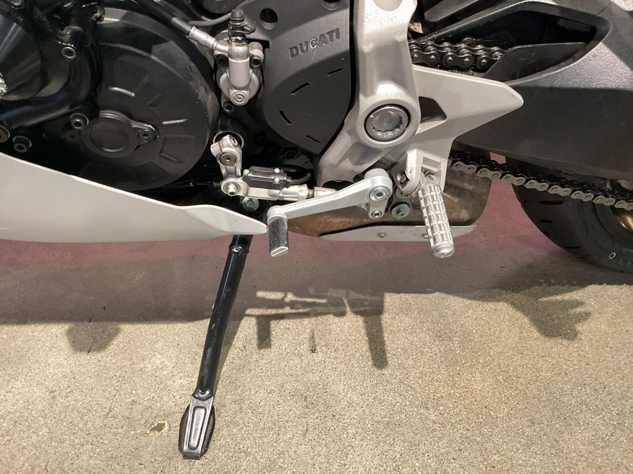 2021 Ducati Supersport S