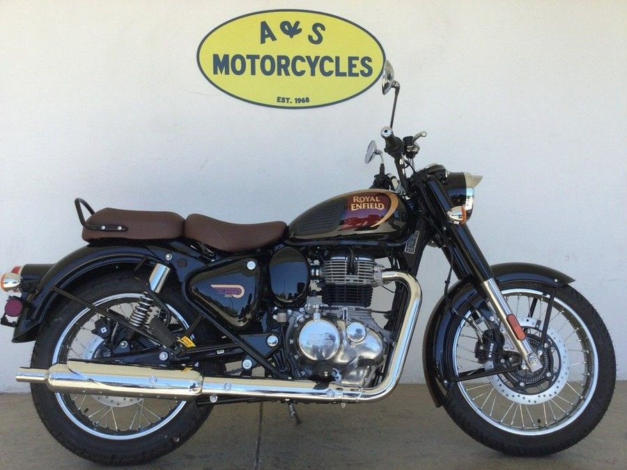 2023 Royal Enfield Classic 350 Halcyon Black