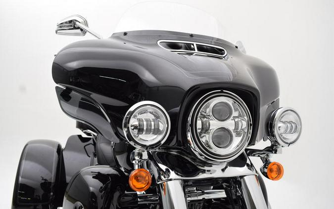 2024 Harley-Davidson® FLHTCUTG - Tri Glide® Ultra