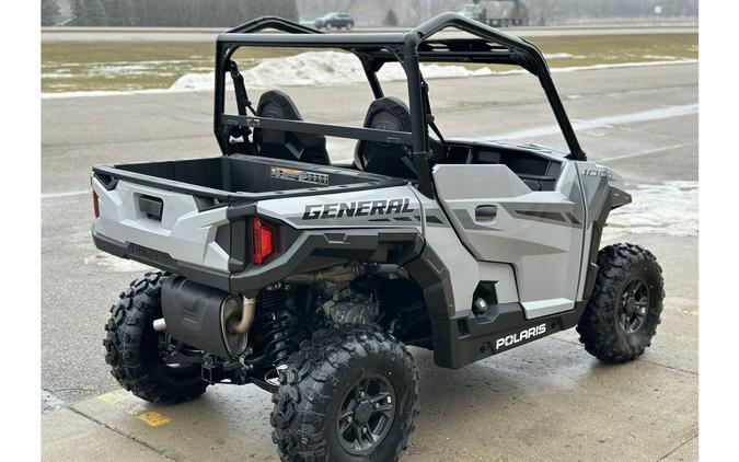 2024 Polaris Industries GENERAL® 1000 Sport