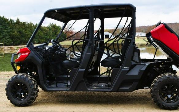 2024 Can-Am® Defender MAX XT HD10