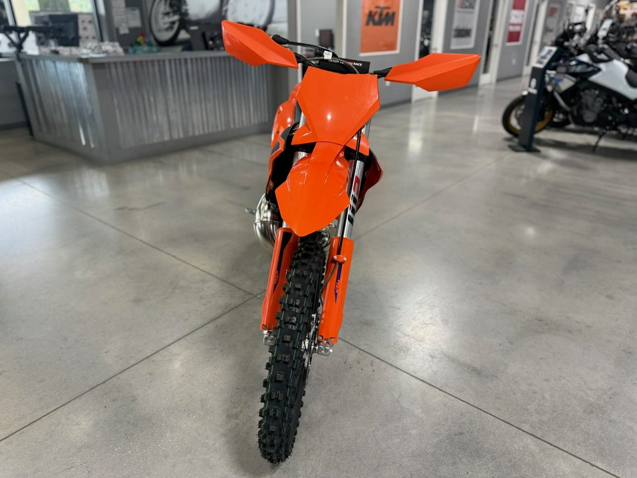 2026 KTM XC