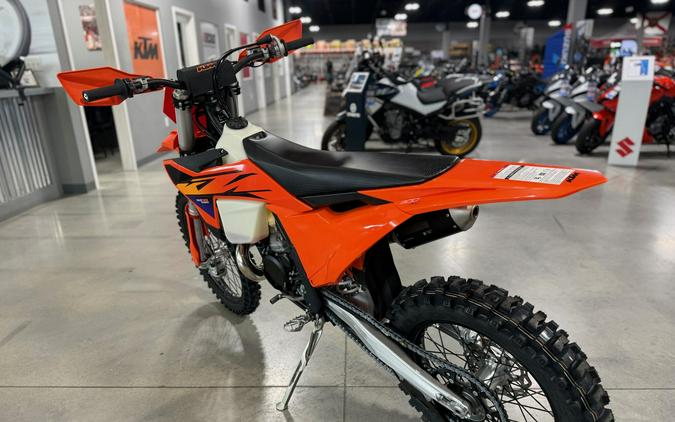 2026 KTM XC