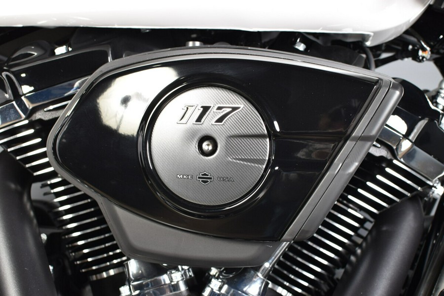 2025 Harley-Davidson Road Glide FLTRX