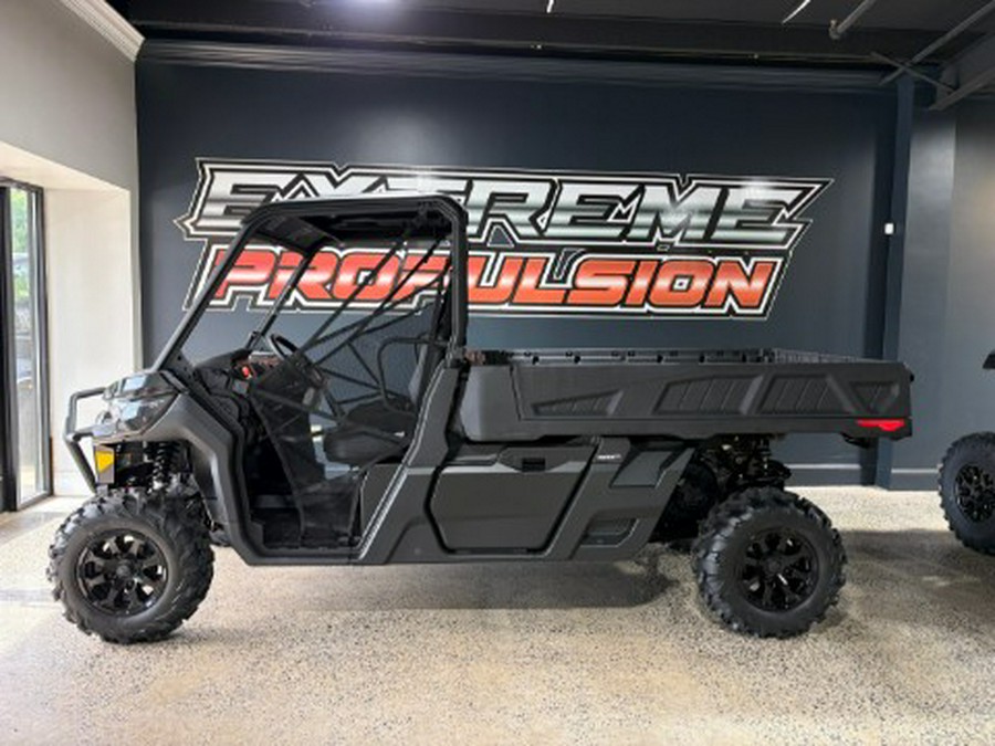 2026 Can-Am Defender PRO XT