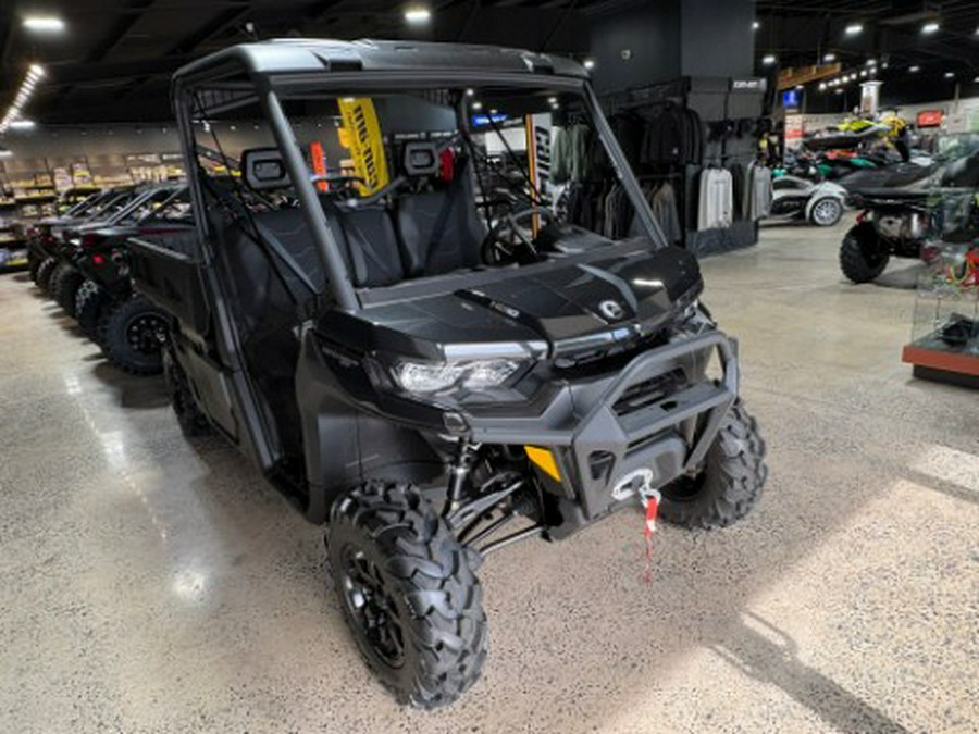 2026 Can-Am Defender PRO XT