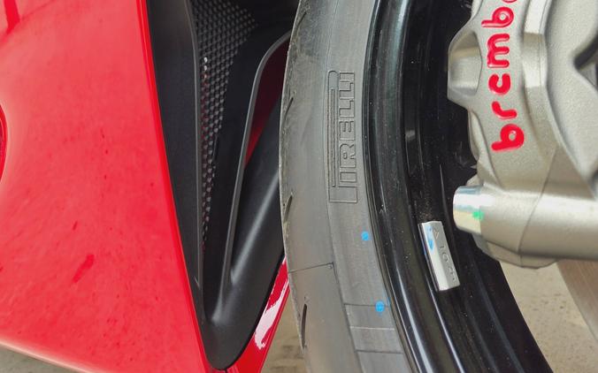 2026 DUCATI PANIGALE V2