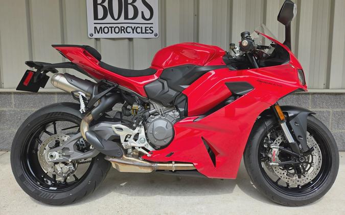 2026 DUCATI PANIGALE V2