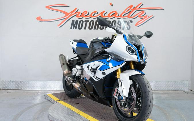 2014 BMW HP4
