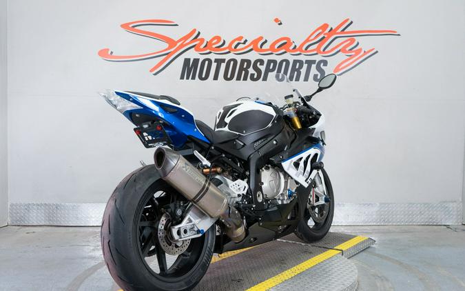 2014 BMW HP4