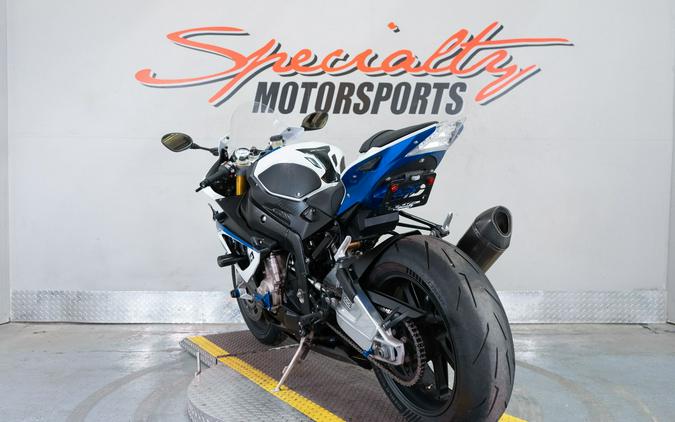 2014 BMW HP4