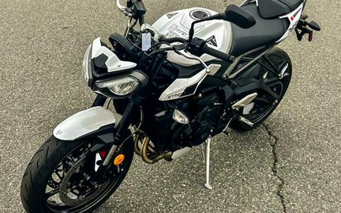 2024 Triumph Street Triple 765 R